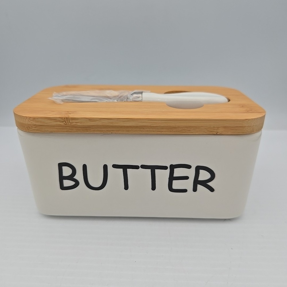 Ceramic Butter Dish with Natural Wood Lid and Stainless Steel Knife (White)